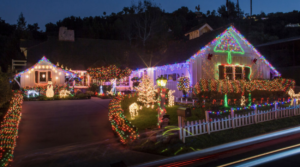 House lit up with christmas lights